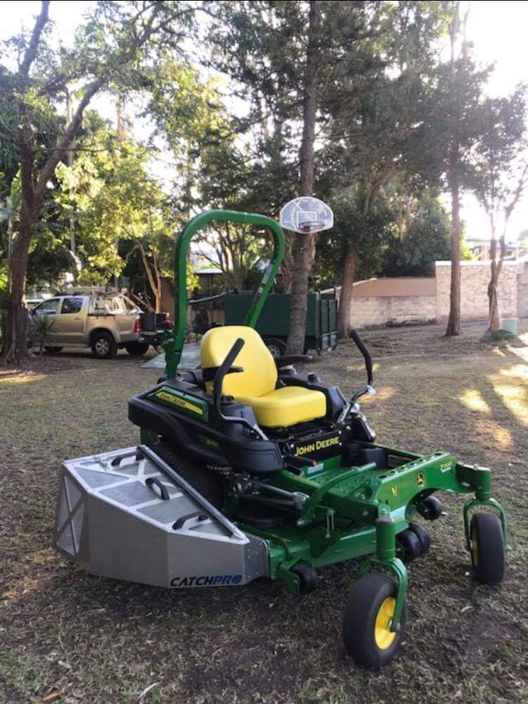 CatchPro Aluminum Mower Bagger with for Raptor Series image number null
