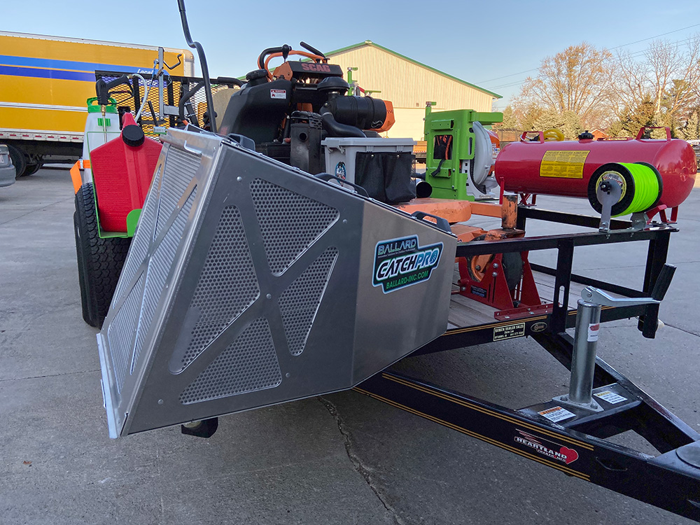 CatchPro Aluminum Mower Bagger with for Raptor Series image number null