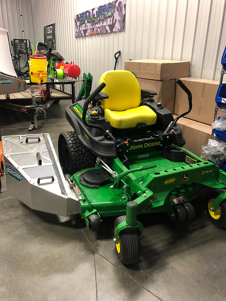 CatchPro Aluminum Mower Bagger with for Raptor Series image number null